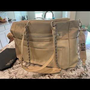 BEIS diaper bag, NEW CONDITION-NO STAINS